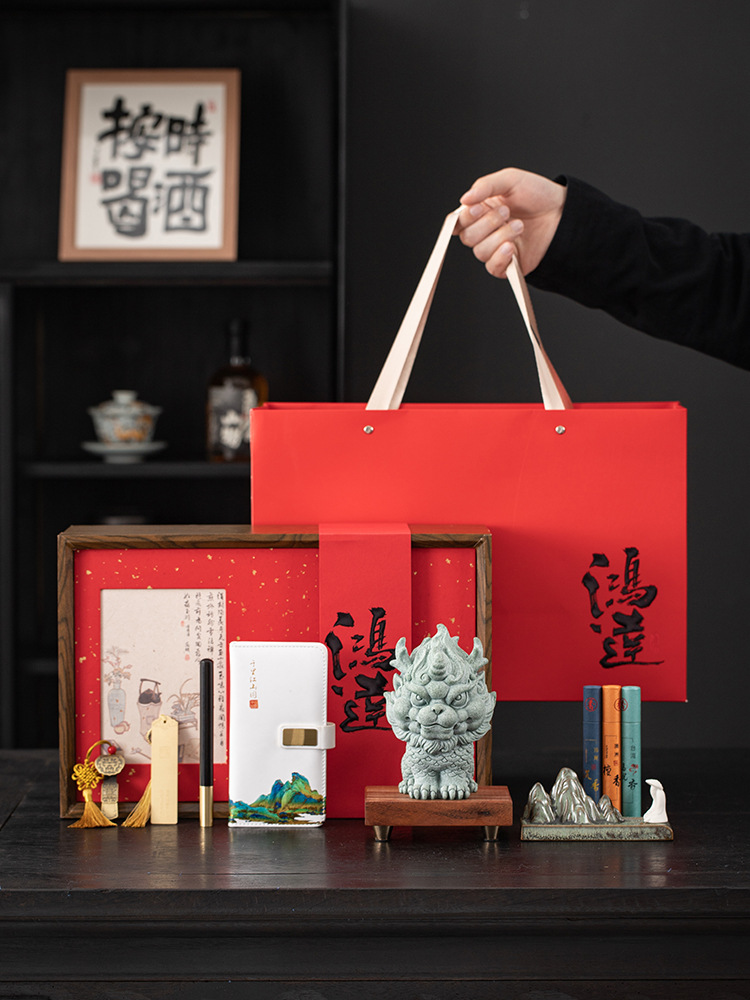 喬遷新居禮品送領(lǐng)導(dǎo)長輩證券股票公司投行開業(yè)實(shí)用牛股伴手禮印制